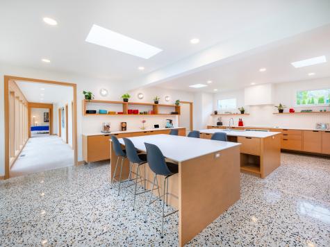 241 Melba Lane Highland Park IL 60035
