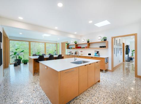 241 Melba Lane Highland Park IL 60035