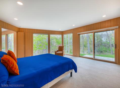 241 Melba Lane Highland Park IL 60035