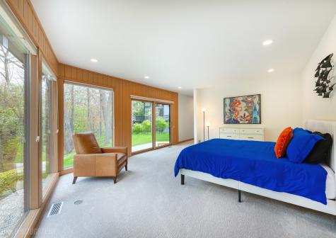 241 Melba Lane Highland Park IL 60035