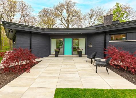 241 Melba Lane Highland Park IL 60035