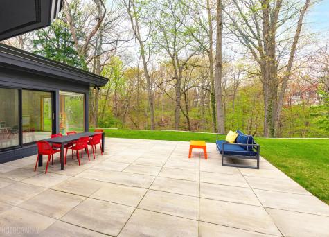 241 Melba Lane Highland Park IL 60035