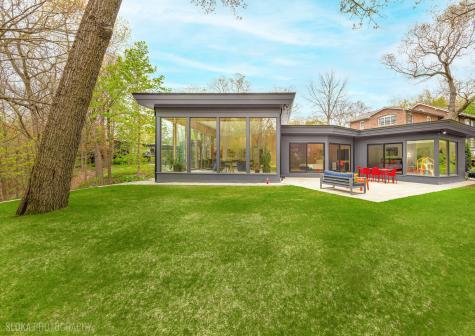 241 Melba Lane Highland Park IL 60035