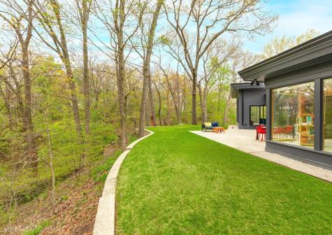 241 Melba Lane Highland Park IL 60035