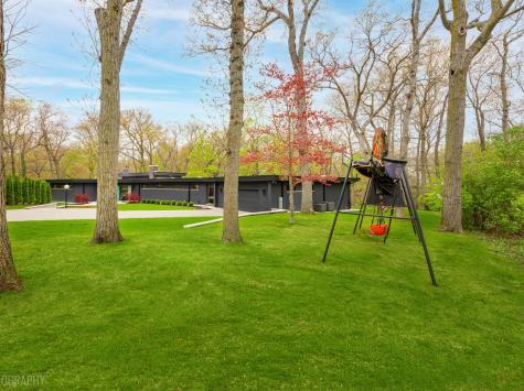 241 Melba Lane Highland Park IL 60035