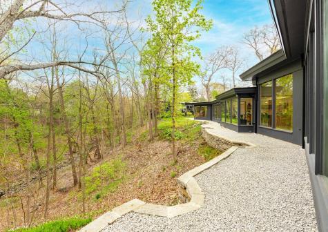 241 Melba Lane Highland Park IL 60035