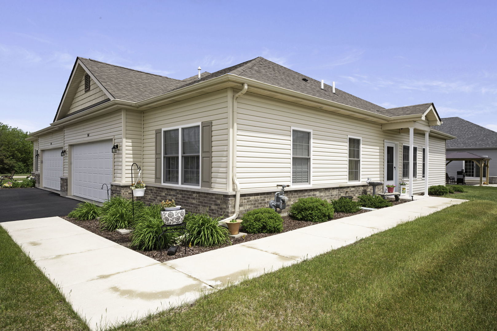 904 Baltimore Street Mchenry IL 60050