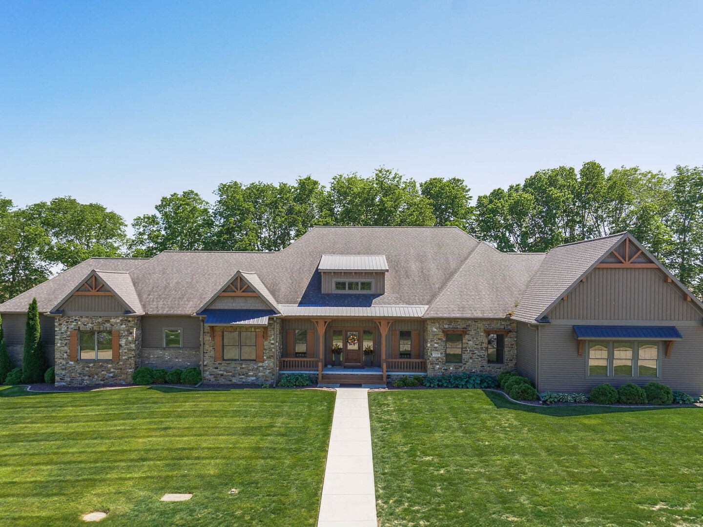 15785 Belfry Drive Bloomington IL 61705