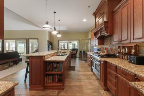 15785 Belfry Drive Bloomington IL 61705