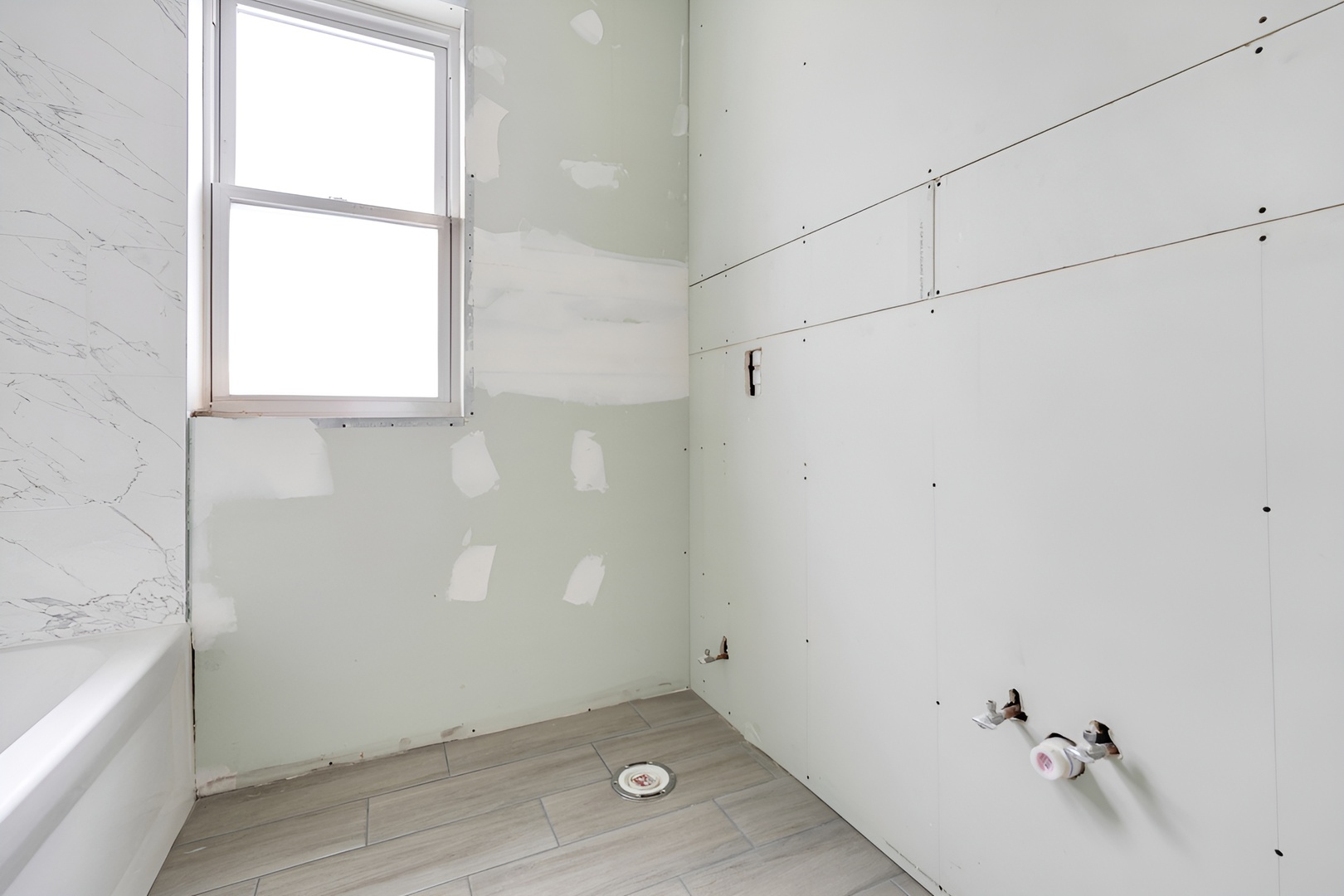 8528 South Escanaba Avenue Chicago IL 60617