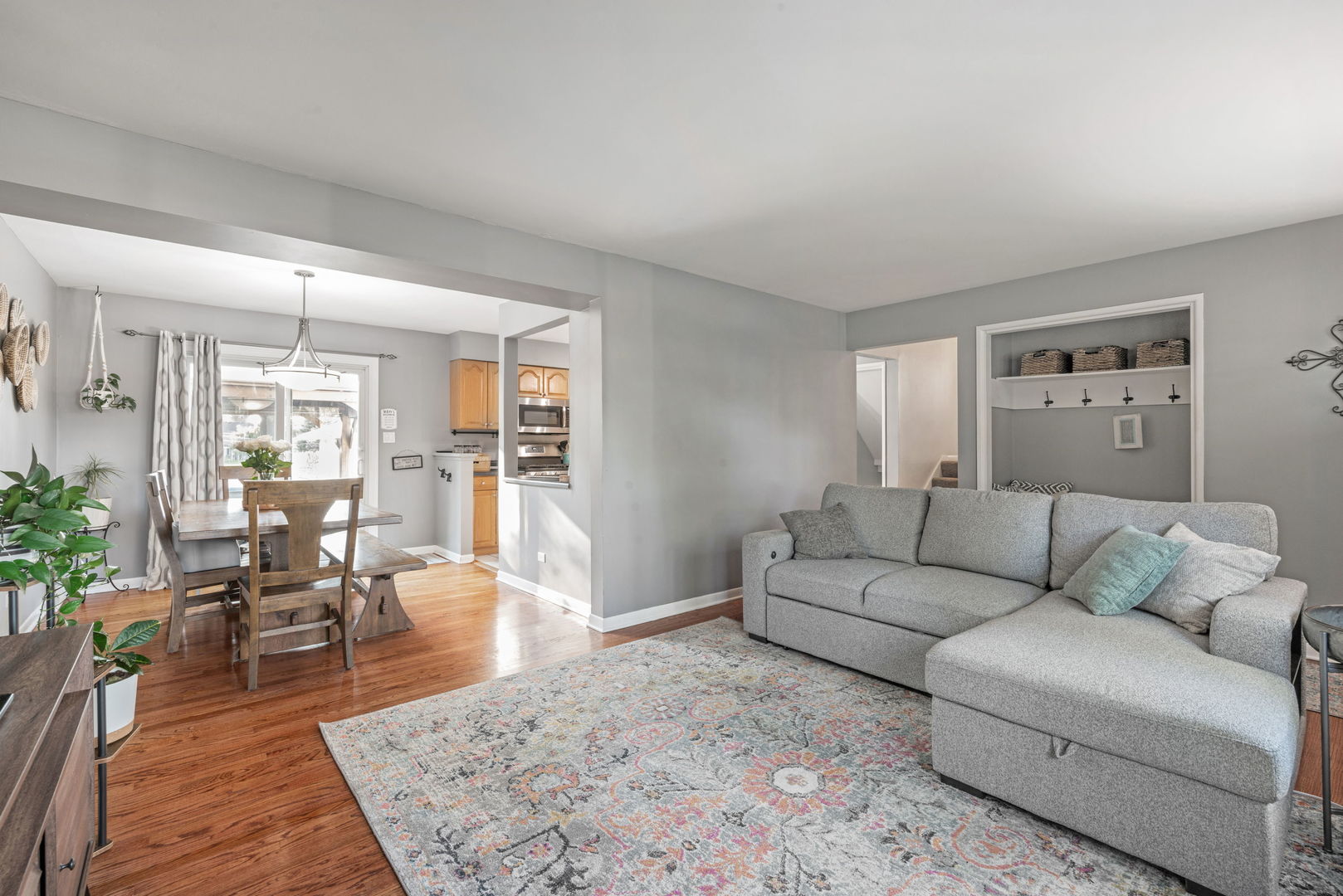 216 South Edgewood Avenue Lombard IL 60148