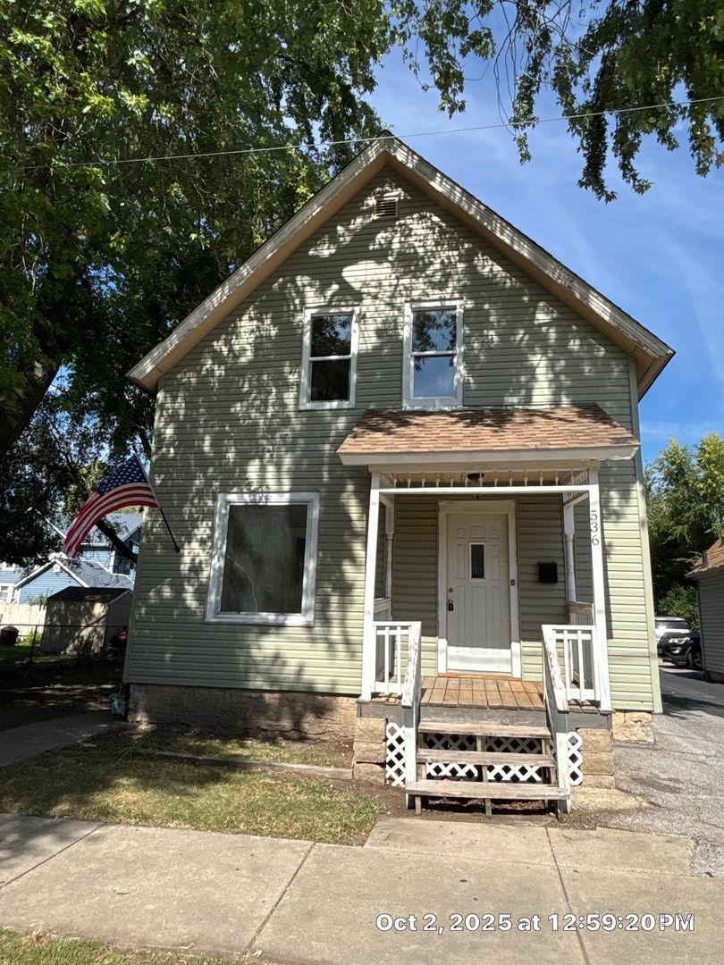 536 North Avenue Aurora IL 60505
