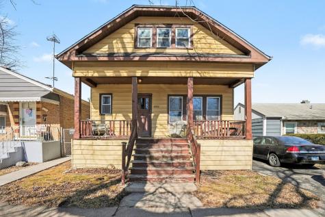 8332 44TH Place Lyons IL 60534