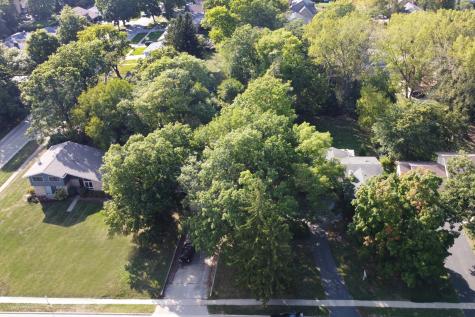 230 North Alleghany Road Grayslake IL 60030