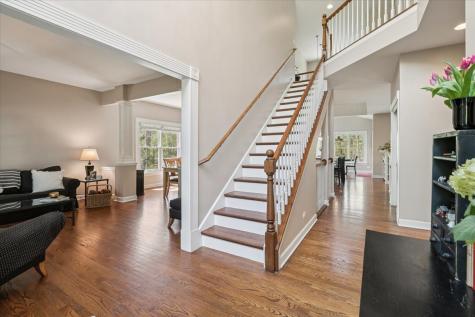 676 Framingham Court Gurnee IL 60031