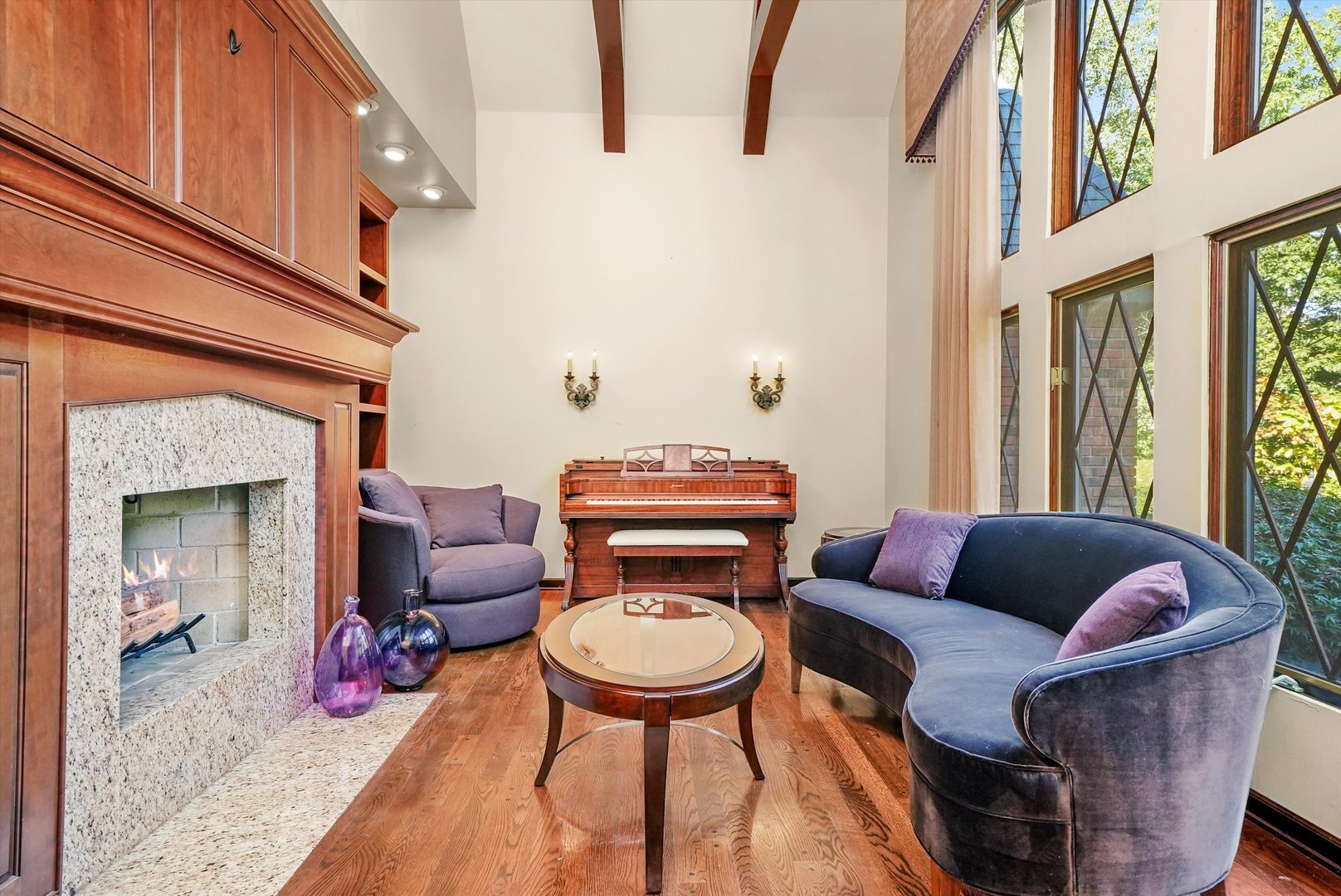 23W121 Kings Court Glen Ellyn IL 60137