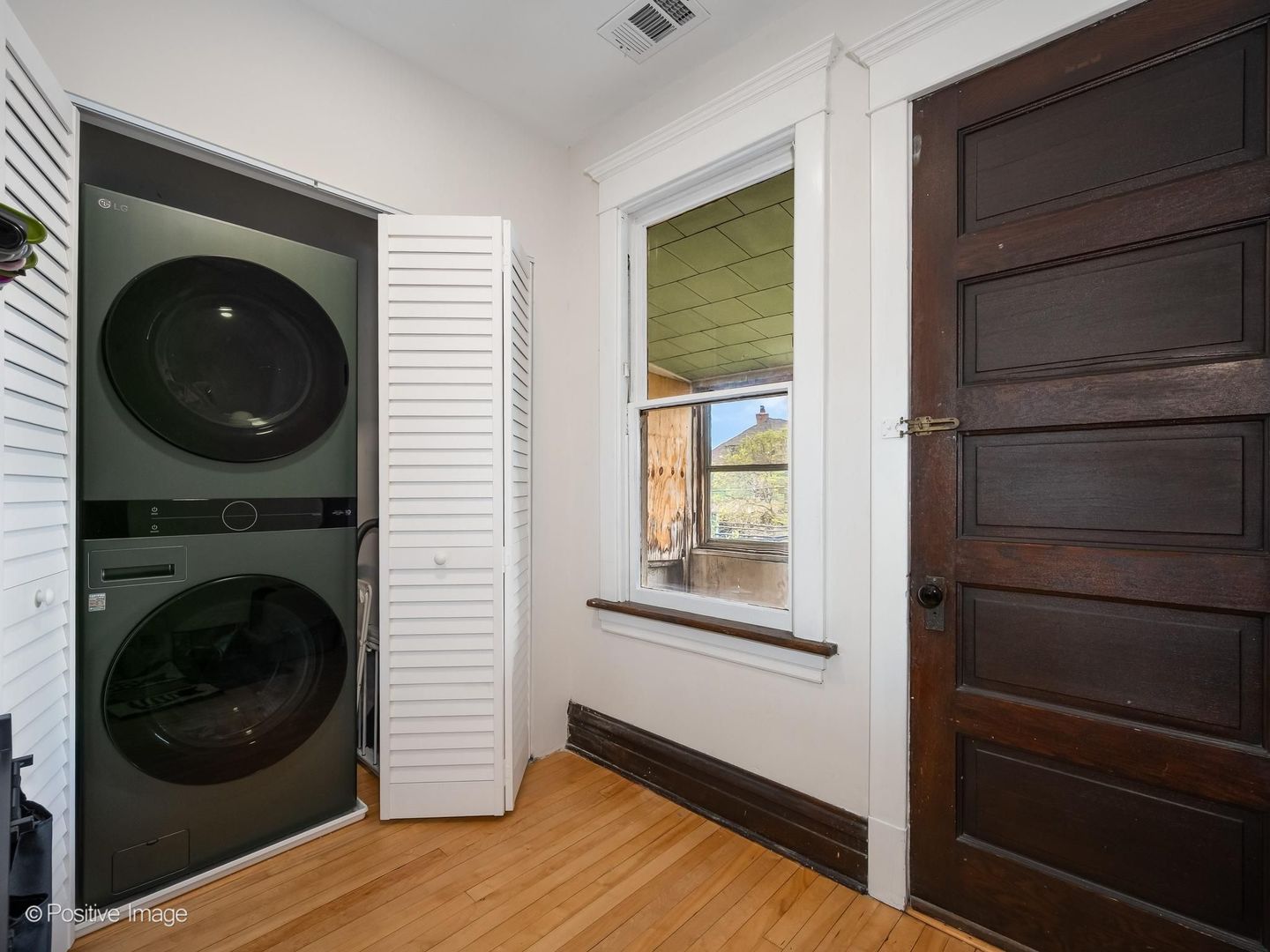 2517 North Bernard Street Chicago IL 60647