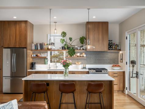 2517 North Bernard Street Chicago IL 60647