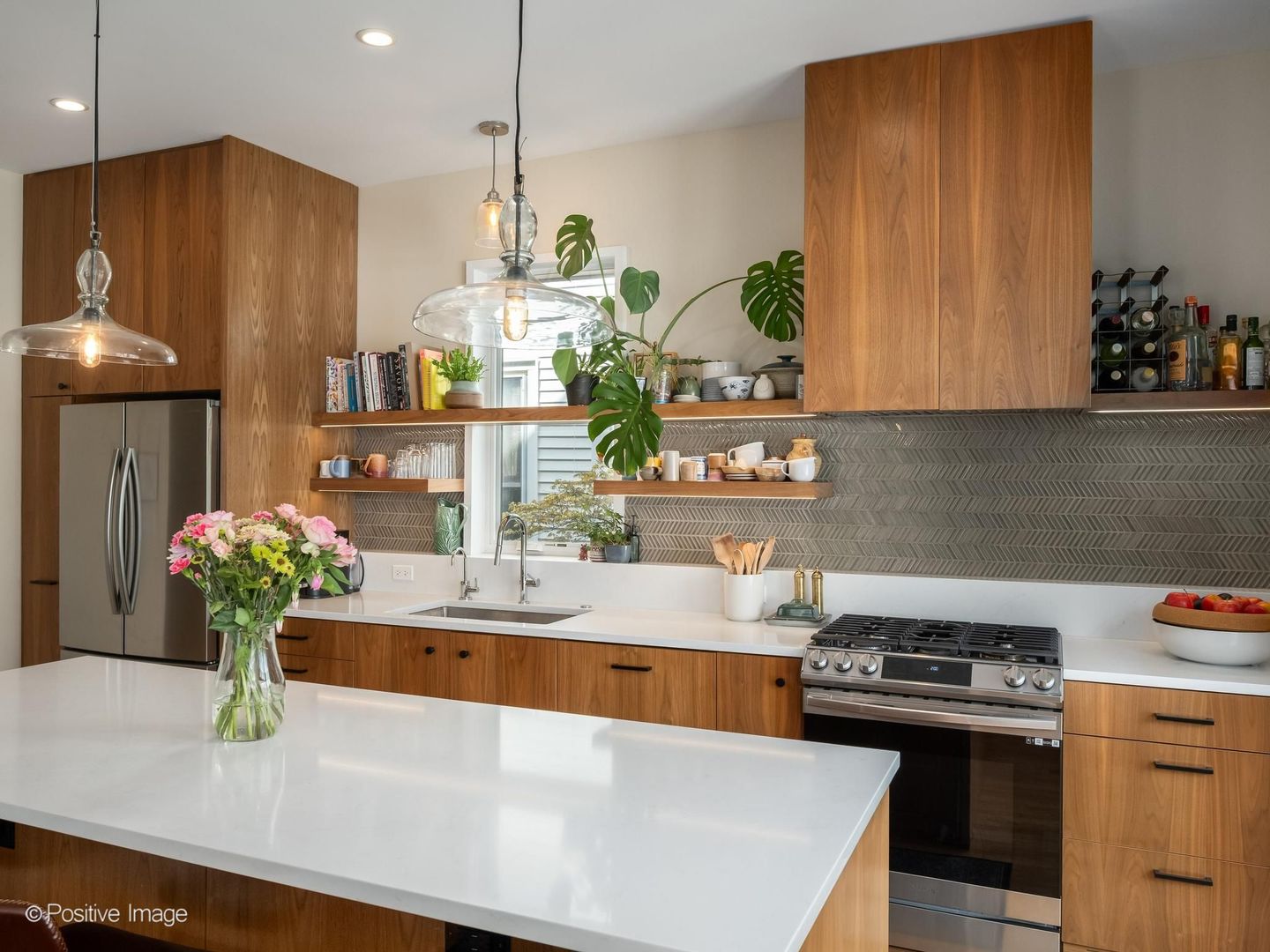 2517 North Bernard Street Chicago IL 60647