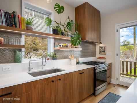 2517 North Bernard Street Chicago IL 60647