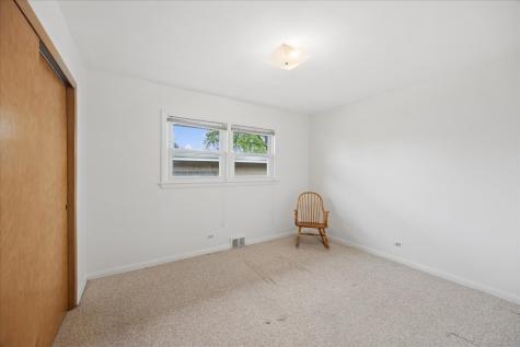748 North Rohde Avenue Hillside IL 60162