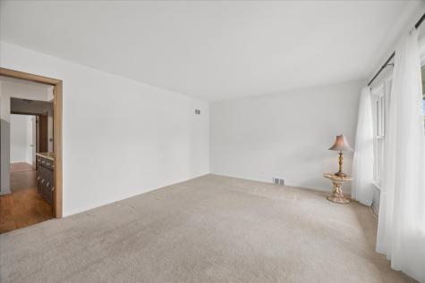 748 North Rohde Avenue Hillside IL 60162