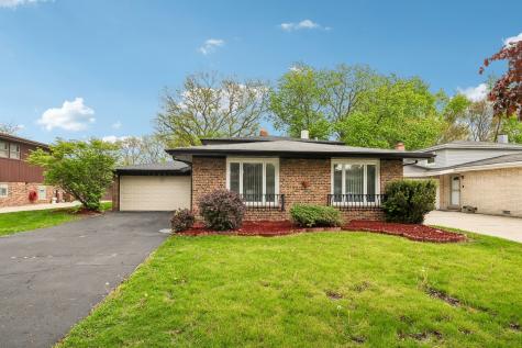 15631 E End Avenue Dolton IL 60419