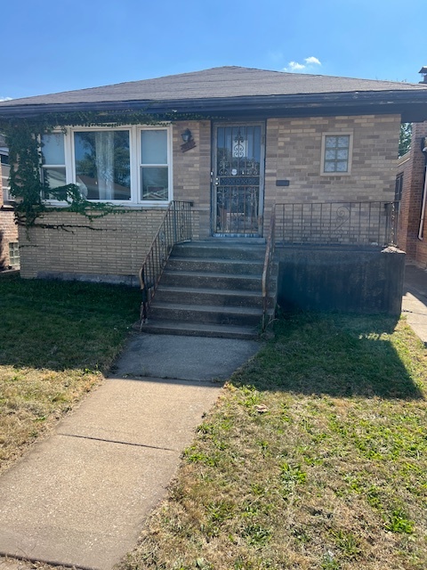 315 East 87th Street Chicago IL 60619