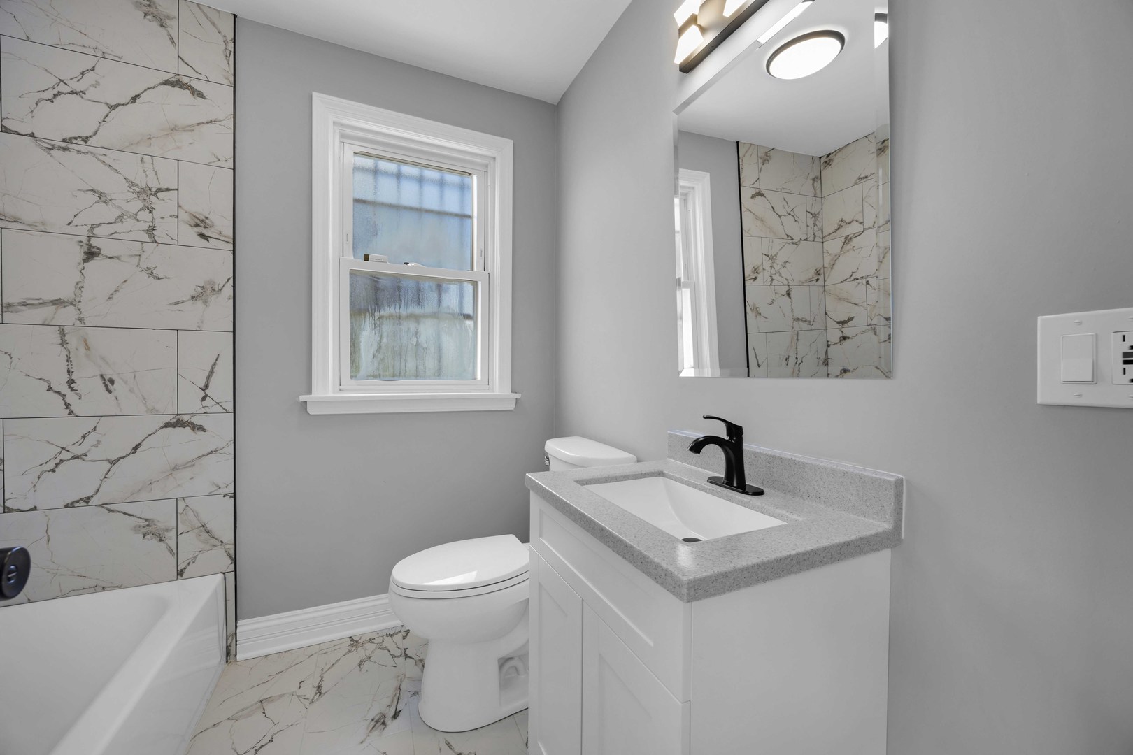 10626 South Lowe Avenue Chicago IL 60628