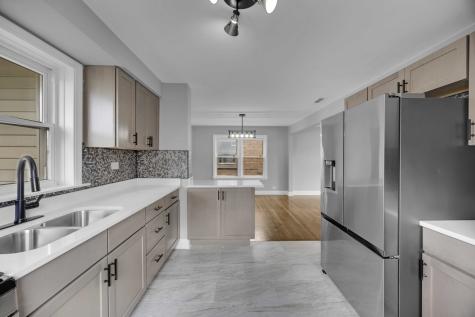 10626 South Lowe Avenue Chicago IL 60628