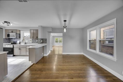10626 South Lowe Avenue Chicago IL 60628