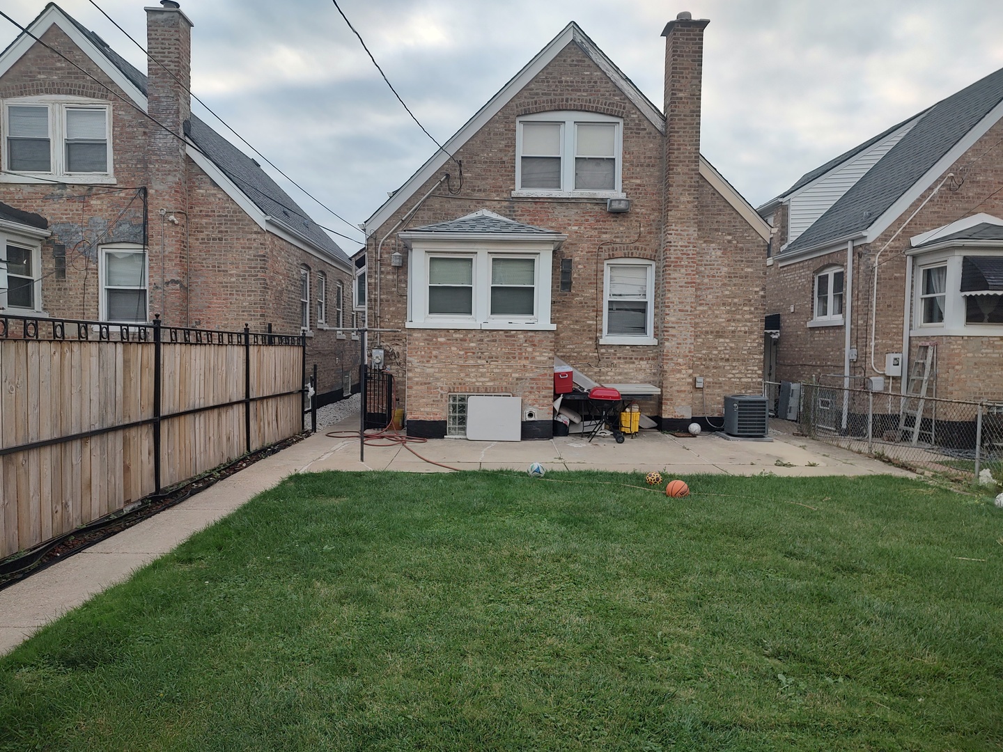4731 South Kostner Avenue Chicago IL 60632