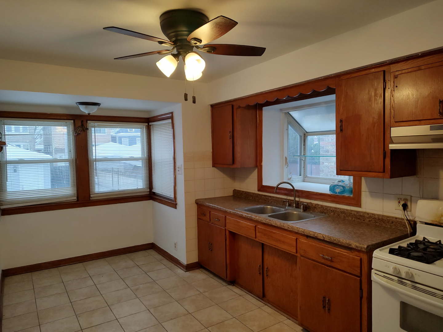 4731 South Kostner Avenue Chicago IL 60632