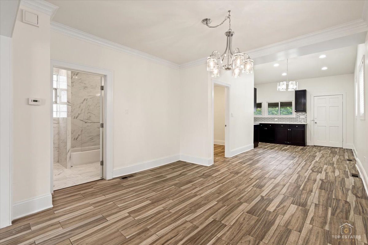 2617 North Springfield Avenue Chicago IL 60647