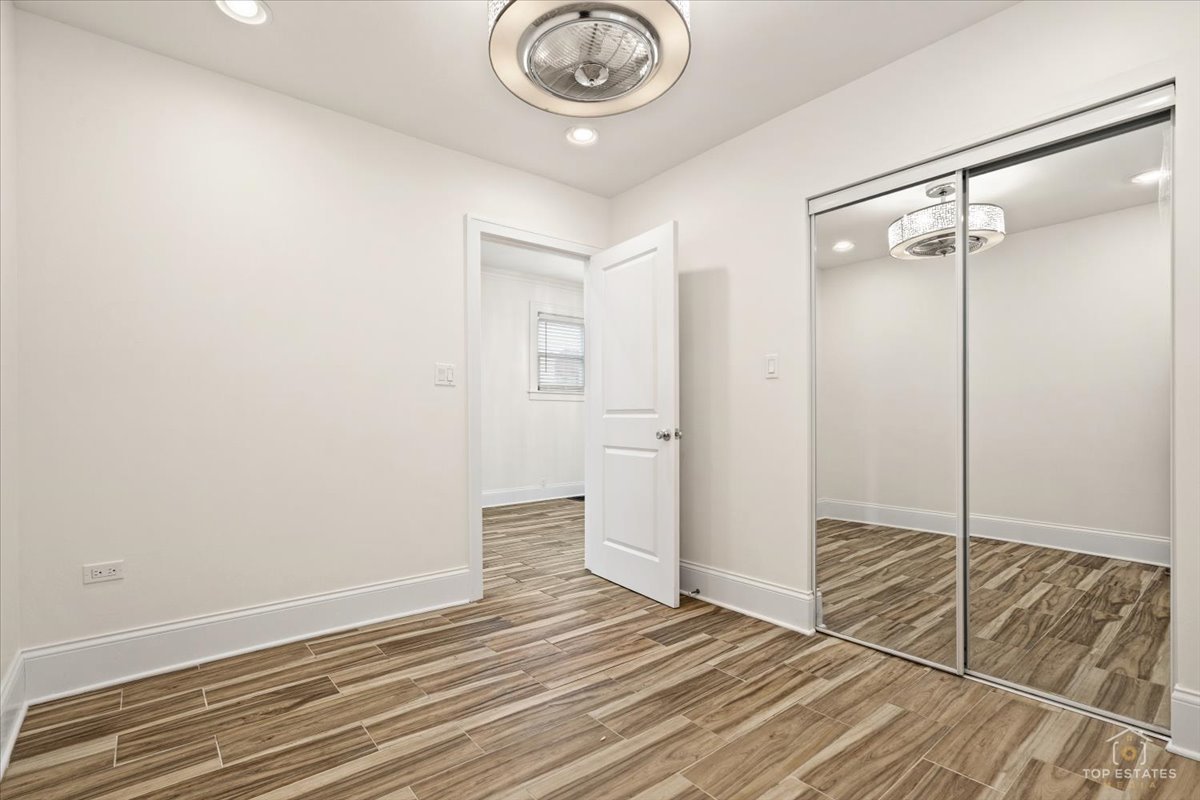 2617 North Springfield Avenue Chicago IL 60647