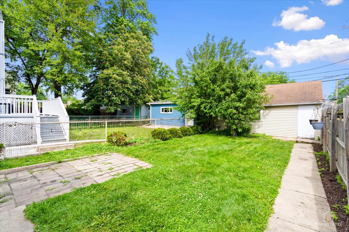 2617 North Springfield Avenue Chicago IL 60647