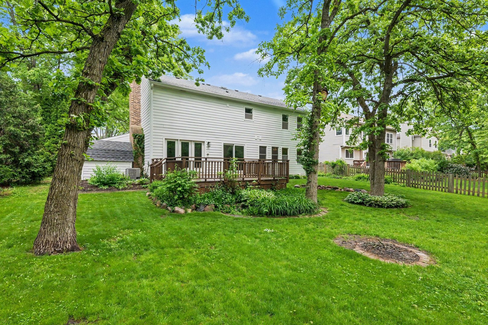 152 Lorraine Drive Lake Zurich IL 60047