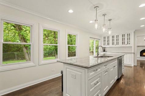 152 Lorraine Drive Lake Zurich IL 60047
