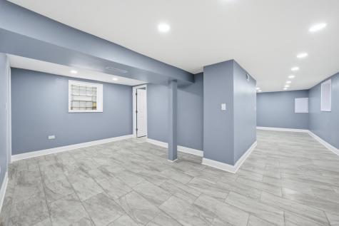 7544 South Eberhart Avenue Chicago IL 60619