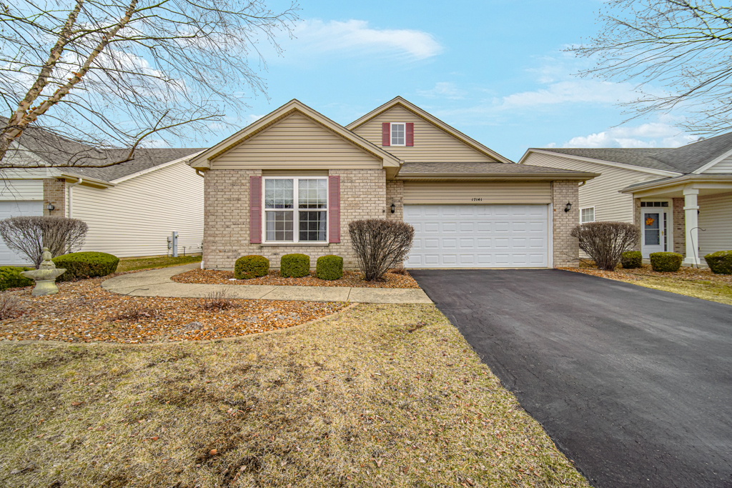17141 Mendota Drive Lockport IL 60441