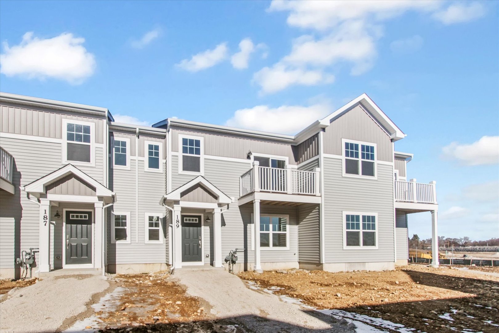 343 Kingsport Drive South Elgin IL 60177