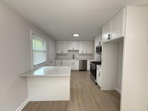 17002 Central Park Avenue Hazel Crest IL 60429