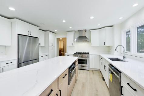 8S510 Oxford Lane Naperville IL 60565