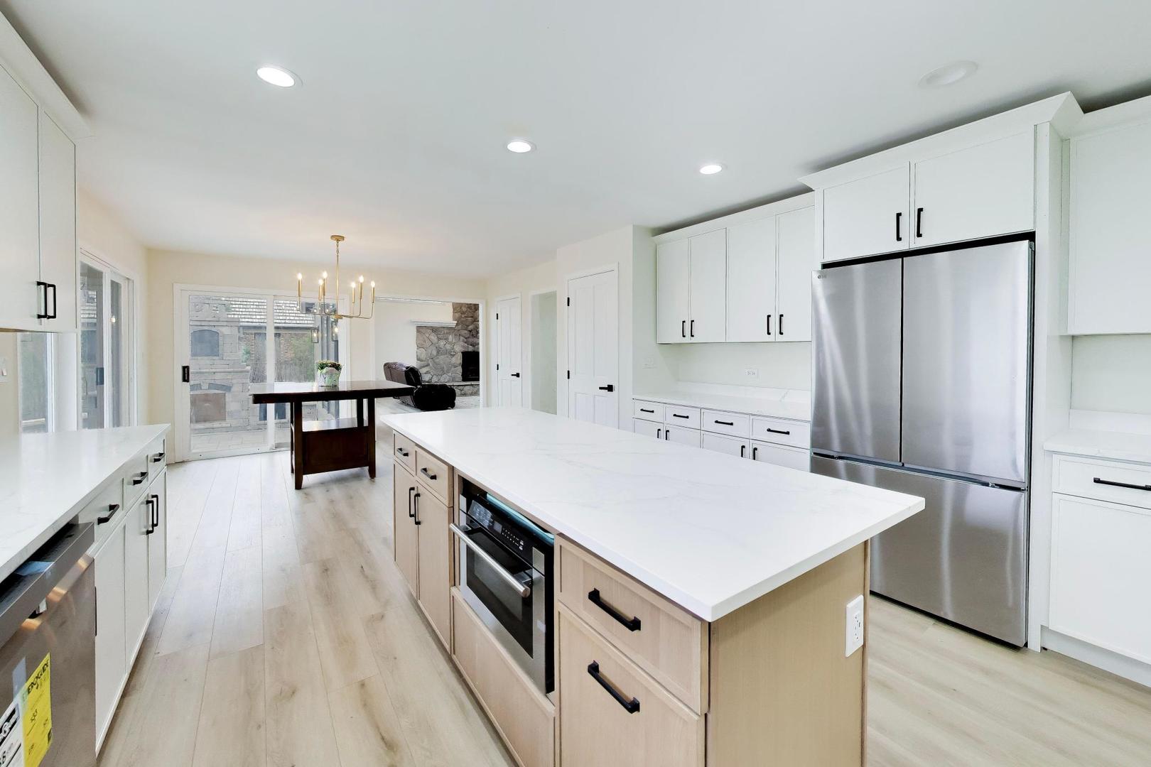 8S510 Oxford Lane Naperville IL 60565