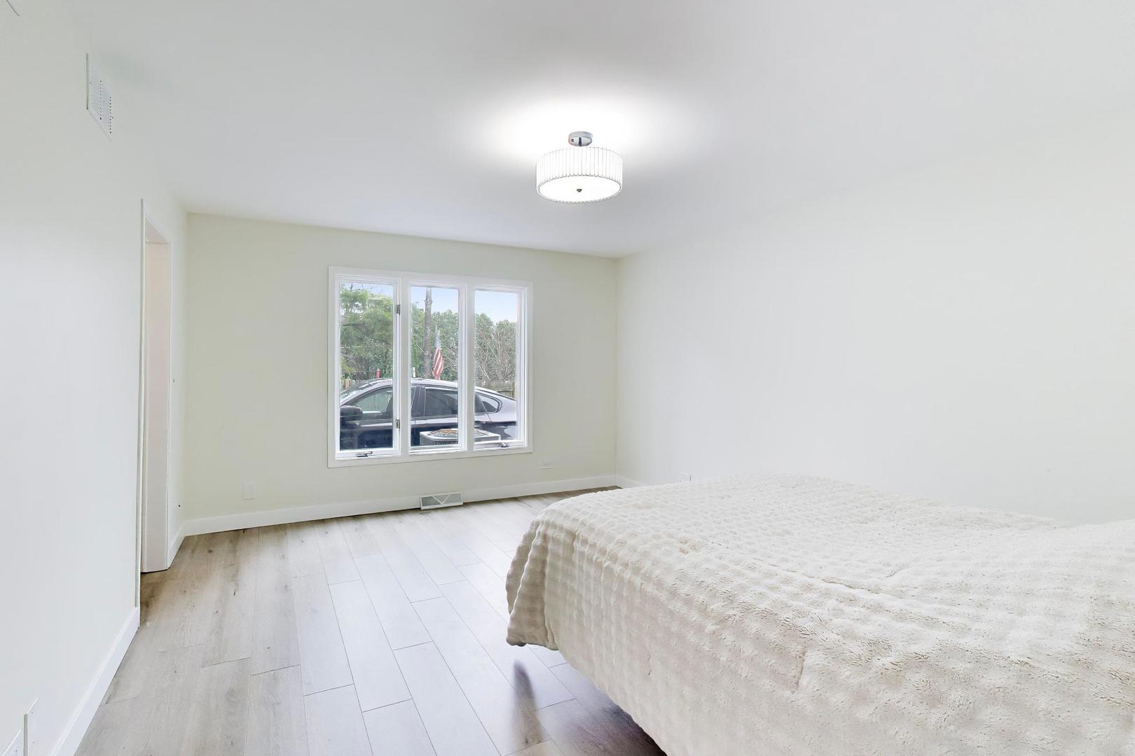 8S510 Oxford Lane Naperville IL 60565
