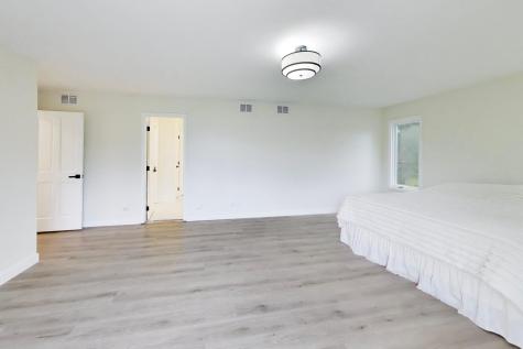 8S510 Oxford Lane Naperville IL 60565