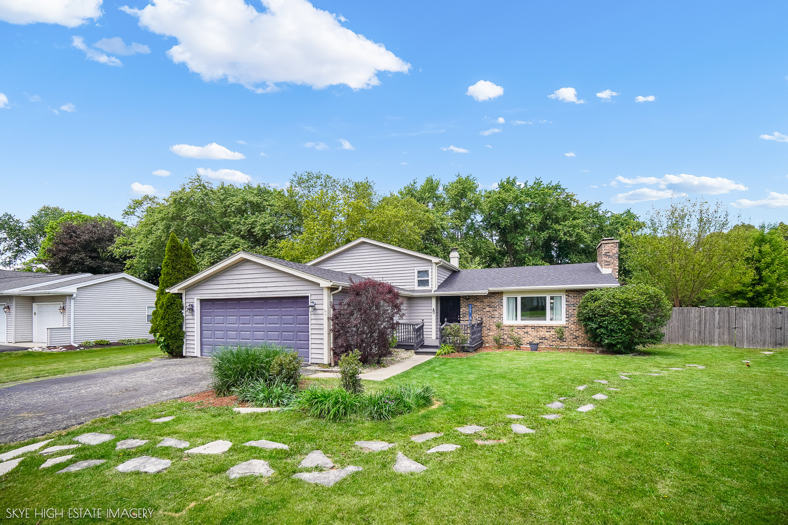 28W516 Leverenz Road Naperville IL 60564