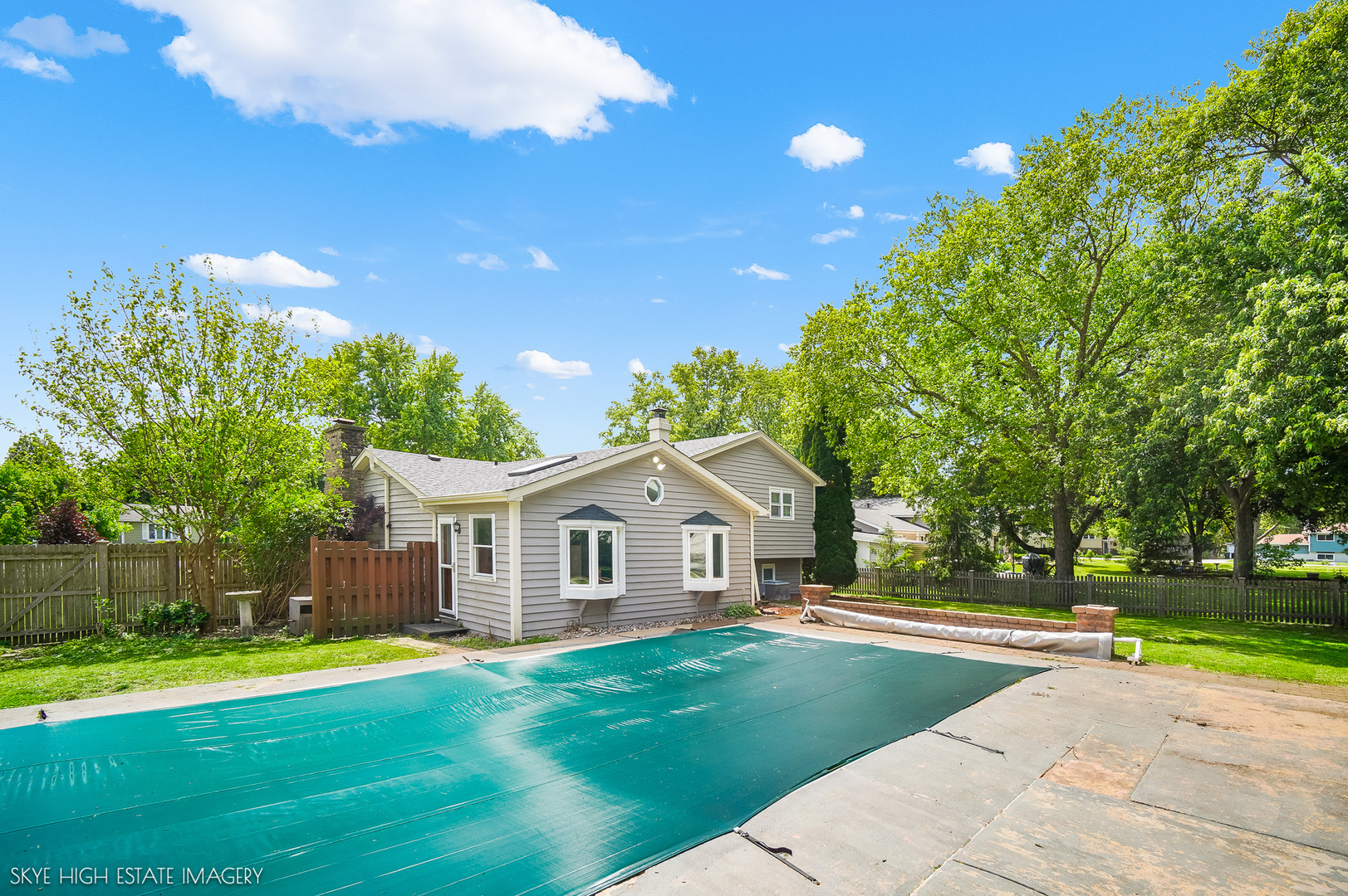 28W516 Leverenz Road Naperville IL 60564
