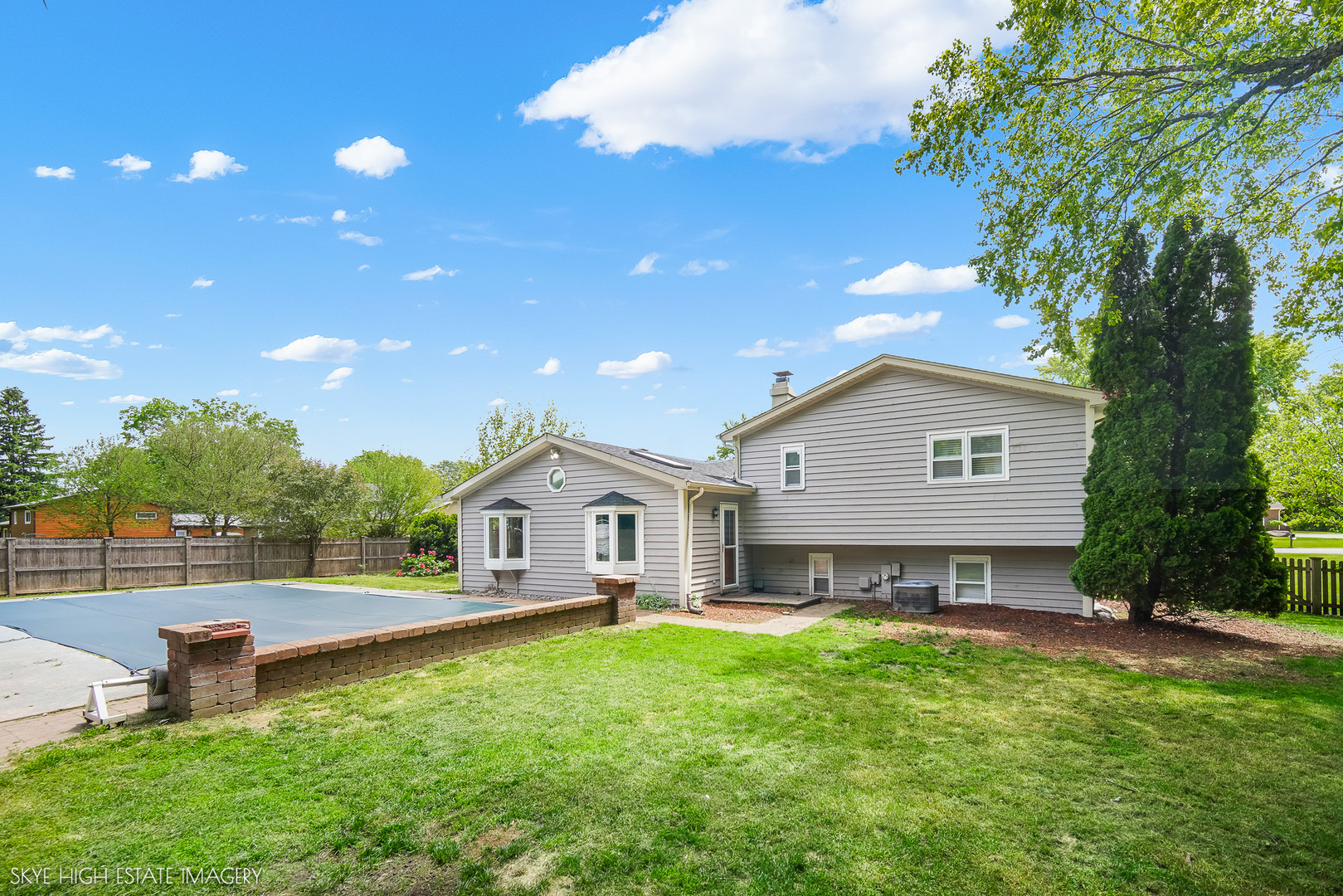 28W516 Leverenz Road Naperville IL 60564