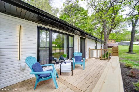 35W302 Pinelands Road St. Charles IL 60174
